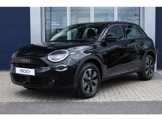 Fiat 600 1.2 Hybrid Urban Carplay | Cruise Control | Parkeersensoren | Radio | Climate | Direct leverbaar Fiat 600 1.2 Hybrid Urban Carplay | Cruise Control | Parkeersensoren | Radio | Climate | Direct leverbaar