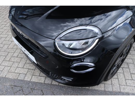 Fiat 600 1.2 Hybrid Urban Carplay | Cruise Control | Parkeersensoren | Radio | Climate | Direct leverbaar ActivLease financial lease