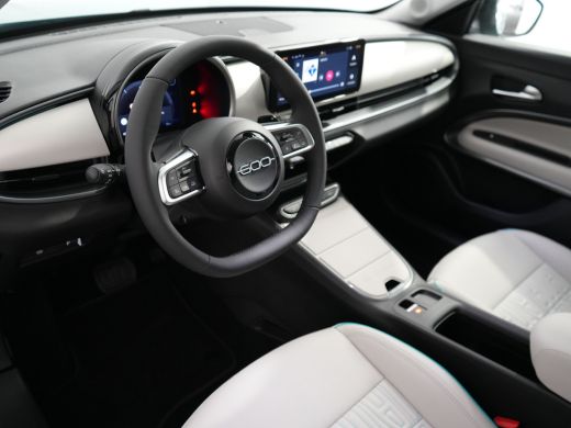 Fiat 600 | € 4.148,- Voorraad Voordeel | 1.2 Hybrid La Prima | Achteruitrijcamera | Apple Carplay/Android ... ActivLease financial lease