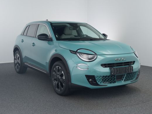 Fiat 600 | € 4.148,- Voorraad Voordeel | 1.2 Hybrid La Prima | Achteruitrijcamera | Apple Carplay/Android ... ActivLease financial lease