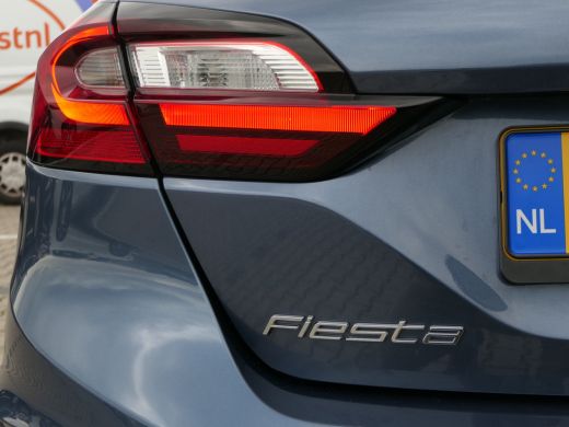Ford Fiesta 1.0 EcoBoost Hybrid ST-Line X | Camera | B&O Audio | Keyless | Navigatie | Winterpack | CarPlay/A... ActivLease financial lease