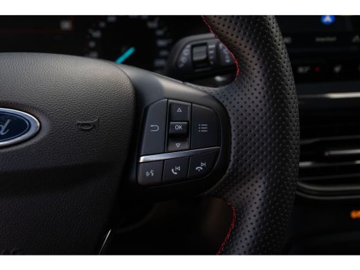 Ford Focus 1.0 EcoBoost Hybrid ST Line | Nieuw model! | Stoel/stuur/voorruit verwarming | Navigatie | Apple ... ActivLease financial lease
