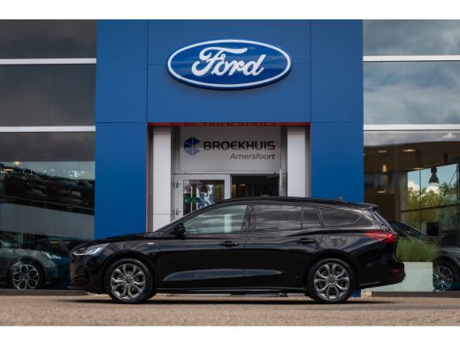 Ford Focus 1.0 EcoBoost Hybrid ST Line | Nieuw model! | Stoel/stuur/voorruit verwarming | Navigatie | Apple ... ActivLease financial lease