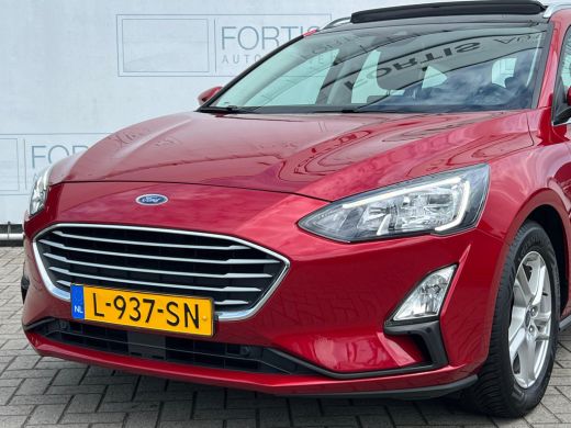 Ford Focus 1.0 EcoBoost Trend Edition Business PANODAK | CAMERA | NAVI | NL AUTO ActivLease financial lease