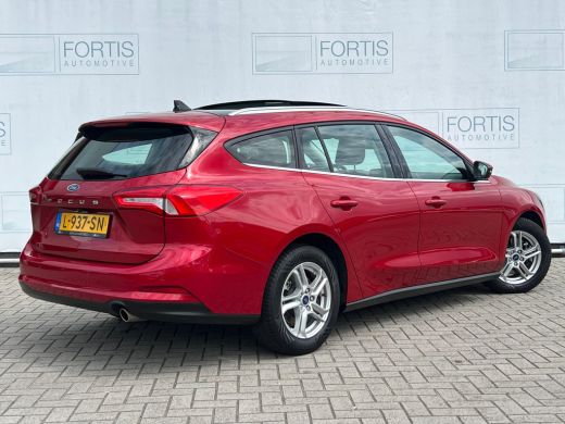 Ford Focus 1.0 EcoBoost Trend Edition Business PANODAK | CAMERA | NAVI | NL AUTO ActivLease financial lease