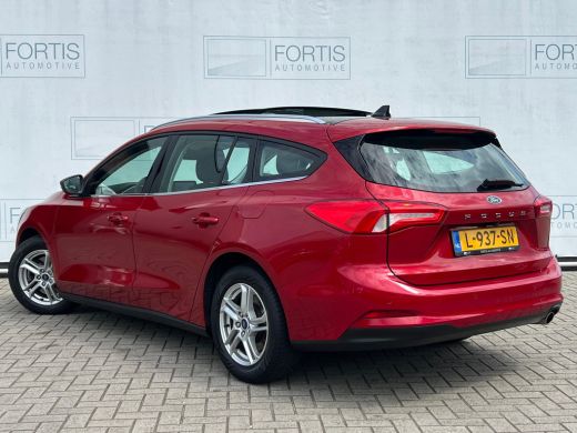 Ford Focus 1.0 EcoBoost Trend Edition Business PANODAK | CAMERA | NAVI | NL AUTO ActivLease financial lease