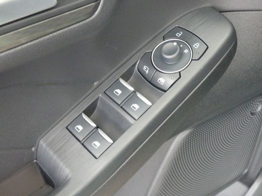 Ford Kuga 2.5 PHEV 243 PK Titanium | TREKHAAK | ADAPTIVE CRUISE | DODEHOEKDETECTIE | STOEL+STUUR+VOORRUITVE... ActivLease financial lease
