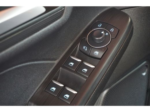 Ford Kuga 2.5 PHEV ST-Line Airco | Navi | Stoelverwarming ActivLease financial lease
