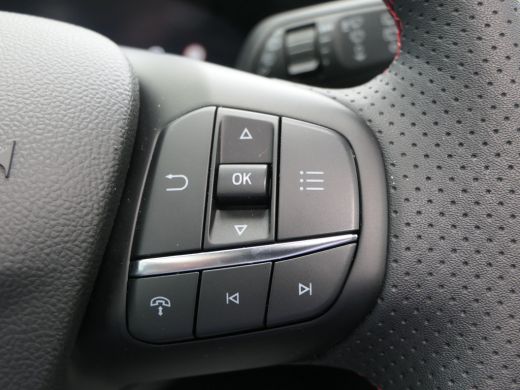 Ford Kuga 2.5 PHEV ST-Line | Panoramadak | Winterpack | 19 Inch | Camera | LED | Navigatie | Privacy Glass ActivLease financial lease