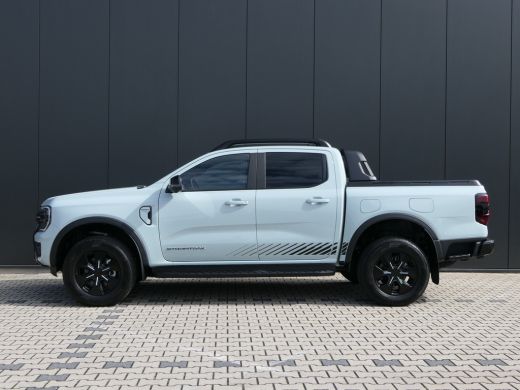 Ford Ranger 2.3 Stormtrak Plug-In Hybrid Double Cab INC. BPM | 5-Persoons | Matrix-LED | Elektrische Rollerto... ActivLease financial lease