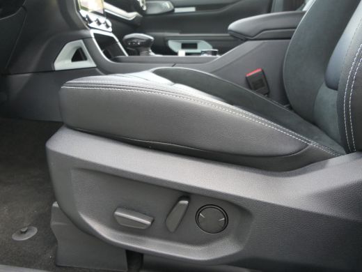 Ford Ranger 2.3 Stormtrak Plug-In Hybrid Double Cab INC. BPM | 5-Persoons | Matrix-LED | Elektrische Rollerto... ActivLease financial lease