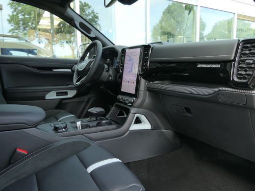 Ford Ranger 2.3 Stormtrak Plug-In Hybrid Double Cab INC. BPM | 5-Persoons | Matrix-LED | Elektrische Rollerto... ActivLease financial lease