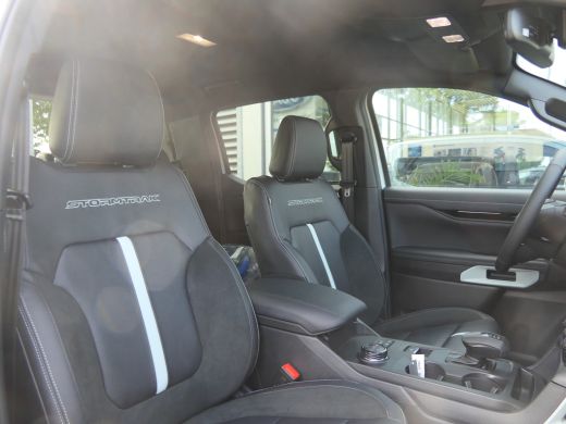 Ford Ranger 2.3 Stormtrak Plug-In Hybrid Double Cab INC. BPM | 5-Persoons | Matrix-LED | Elektrische Rollerto... ActivLease financial lease