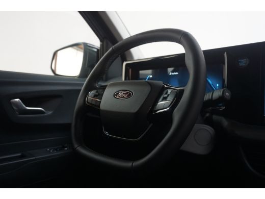 Ford Transit Courier Limited 44 kWh | Voorraad, Snel Leverbaar! | Driver Assistance Pack | Trekhaak | ActivLease financial lease