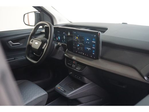 Ford Transit Courier Limited 44 kWh | Voorraad, Snel Leverbaar! | Driver Assistance Pack | Trekhaak | ActivLease financial lease