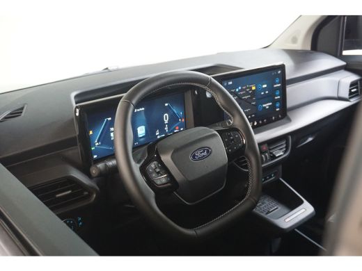 Ford Transit Courier Limited 44 kWh | Voorraad, Snel Leverbaar! | Driver Assistance Pack | Trekhaak | ActivLease financial lease