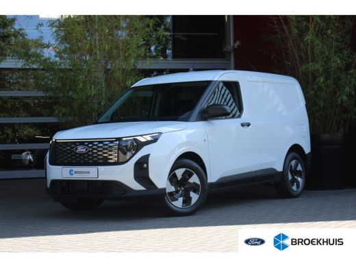 Ford Transit Courier Trend 44 kWh | Trekhaak | Camera | Adaptive Cruise | Dodehoekdetectie Ford Transit Courier Trend 44 kWh | Trekhaak | Camera | Adaptive Cruise | Dodehoekdetectie