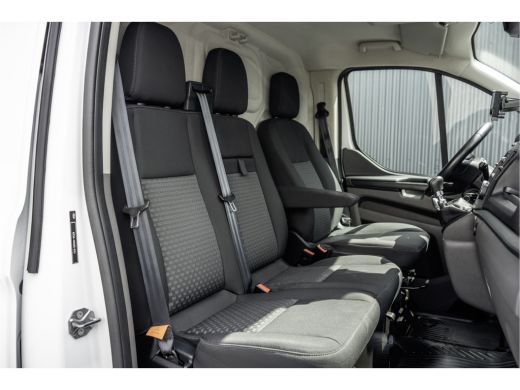 Ford Transit Custom 300 TDCI | L2H1 | LED | Omvormer | Cruise | Airco | PDC | Euro 6 ActivLease financial lease