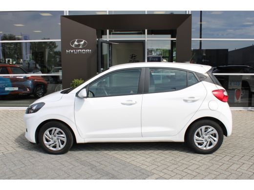 Hyundai i10 1.0 Comfort | Airco | Cruise Control | DAB ontvanger | Spraakherkenning | | Achterbank in delen n... ActivLease financial lease