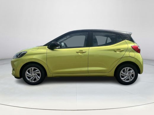 Hyundai i10 1.0 Premium | Climate Control | Achteruitrijcamera | Navigatie | Applecarplay en Android Auto | A... ActivLease financial lease