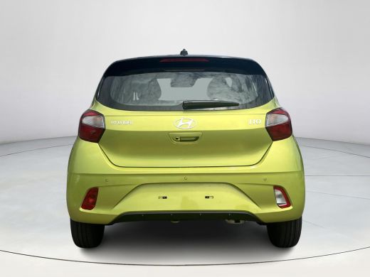 Hyundai i10 1.0 Premium | Climate Control | Achteruitrijcamera | Navigatie | Applecarplay en Android Auto | A... ActivLease financial lease