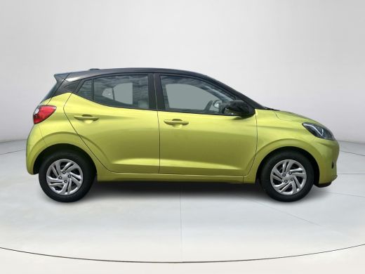 Hyundai i10 1.0 Premium | Climate Control | Achteruitrijcamera | Navigatie | Applecarplay en Android Auto | A... ActivLease financial lease