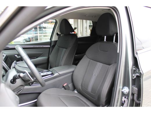 Hyundai Tucson 1.6 T-GDI PHEV Comfort Smart 4WD | Elektrische achterklep | Parkeersensoren voor en achter | | Ac... ActivLease financial lease
