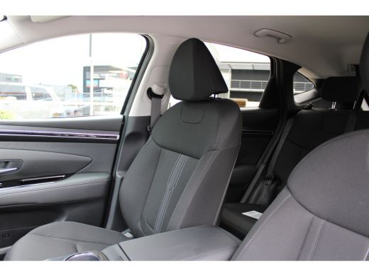 Hyundai Tucson 1.6 T-GDI PHEV Comfort Smart 4WD | Elektrische achterklep | Parkeersensoren voor en achter | | Ac... ActivLease financial lease