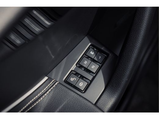 Jaguar F-PACE 2.0t AWD R-Sport | Head-up | Alcantara hemel | Cold Climate | Pano | Leder | Adaptieve Cr Control ActivLease financial lease