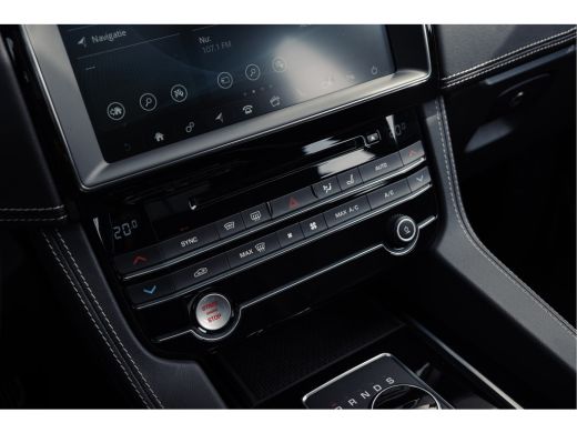 Jaguar F-PACE 2.0t AWD R-Sport | Head-up | Alcantara hemel | Cold Climate | Pano | Leder | Adaptieve Cr Control ActivLease financial lease