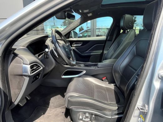 Jaguar F-PACE 2.0t AWD R-Sport | Head-up | Alcantara hemel | Cold Climate | Pano | Leder | Adaptieve Cr Control ActivLease financial lease