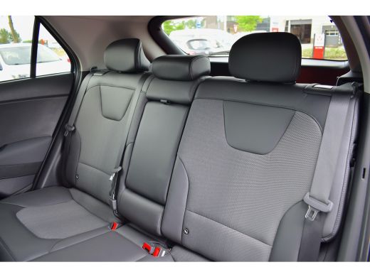 Kia Niro 1.6 GDi Hybrid DynamicLine | Apple CarPlay | Half Leer | ACC | Camera ActivLease financial lease