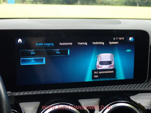 Mercedes-Benz CLA Shooting Brake 180 LED/CAMERA/TREKHAAK/CARPLAY/NAVIGATIE ActivLease financial lease