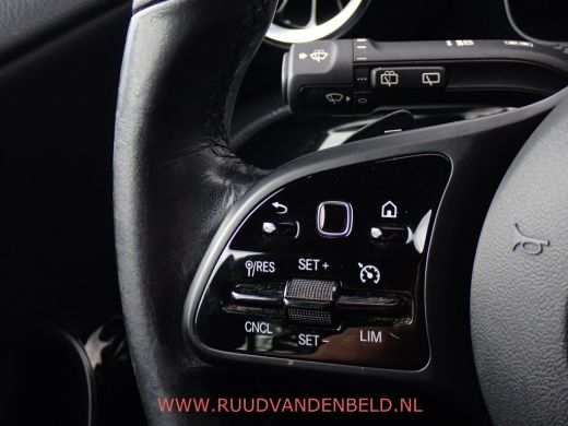 Mercedes-Benz CLA Shooting Brake 180 LED/CAMERA/TREKHAAK/CARPLAY/NAVIGATIE ActivLease financial lease