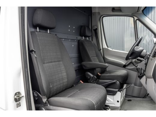 Mercedes-Benz Sprinter 311 CDI L2H2 | Camera | Inrichting | Omvormer | Oprijplaat | Airco | Euro 6 ActivLease financial lease