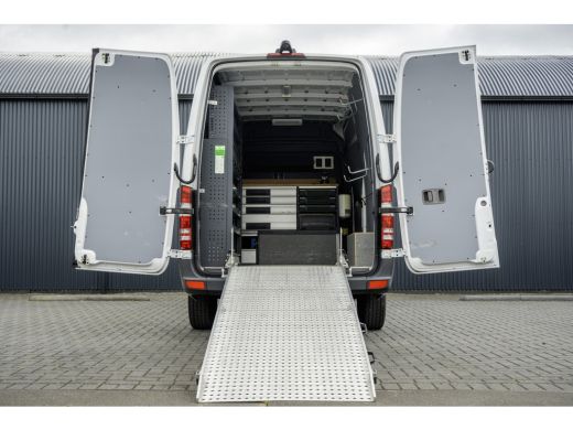 Mercedes-Benz Sprinter 311 CDI L2H2 | Camera | Inrichting | Omvormer | Oprijplaat | Airco | Euro 6 ActivLease financial lease
