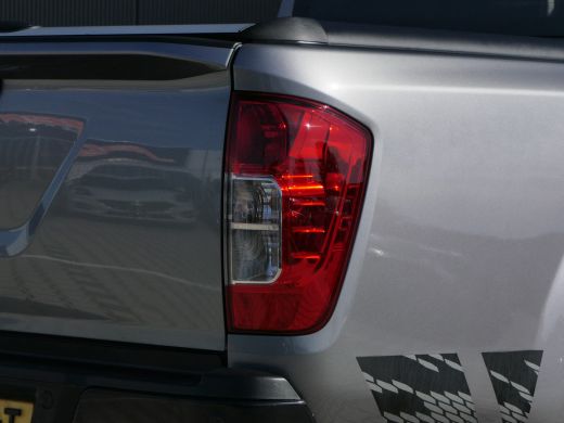Nissan Navara 2.3 dCi New N-Guard Double Cab | Half-Leder | 360 Camera | Navigatie | Stoelverwarming | Keyless ... ActivLease financial lease