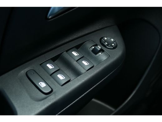 Opel Corsa 1.2 TURBO 100PK YES / NAVI / LED / AIRCO / PDC / 16''LMV / BLUETOOTH / 1E EIGENAAR / NIEUWSTAAT !! ActivLease financial lease