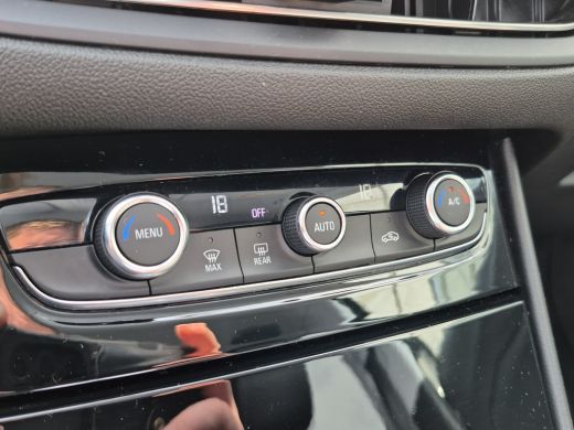 Opel Grandland 1.6 Turbo Hybrid Level 4 GS | Black style | Stuurverwarming | Parkeersensoren | ActivLease financial lease