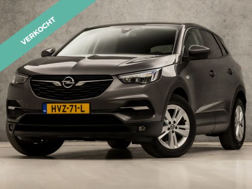 Opel Grandland X 1.2 Turbo Sport Automaat (APPLE CARPLAY, GROOT NAVI, CLIMATE, GETINT GLAS, SPORTSTOELEN, PARKEERS... Opel Grandland X 1.2 Turbo Sport Automaat (APPLE CARPLAY, GROOT NAVI, CLIMATE, GETINT GLAS, SPORTSTOELEN, PARKEERS...