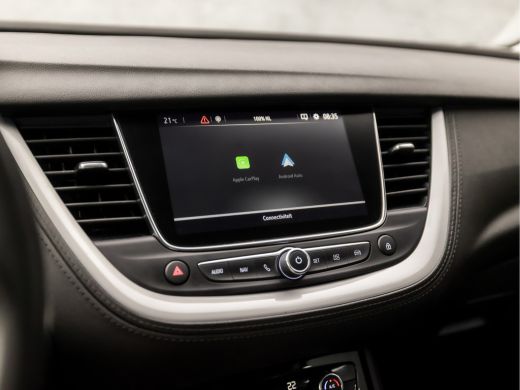 Opel Grandland X 1.2 Turbo Sport Automaat (APPLE CARPLAY, GROOT NAVI, CLIMATE, GETINT GLAS, SPORTSTOELEN, PARKEERS... ActivLease financial lease