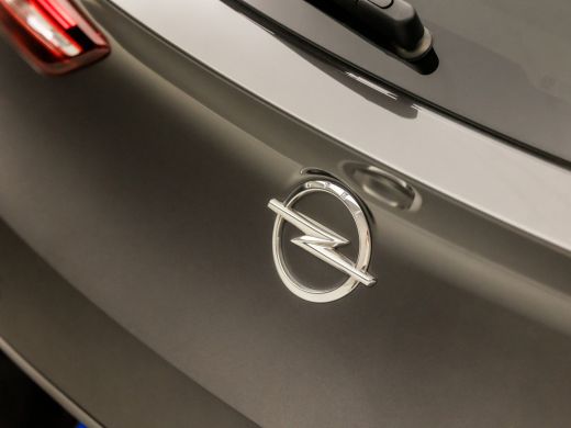 Opel Grandland X 1.2 Turbo Sport Automaat (APPLE CARPLAY, GROOT NAVI, CLIMATE, GETINT GLAS, SPORTSTOELEN, PARKEERS... ActivLease financial lease