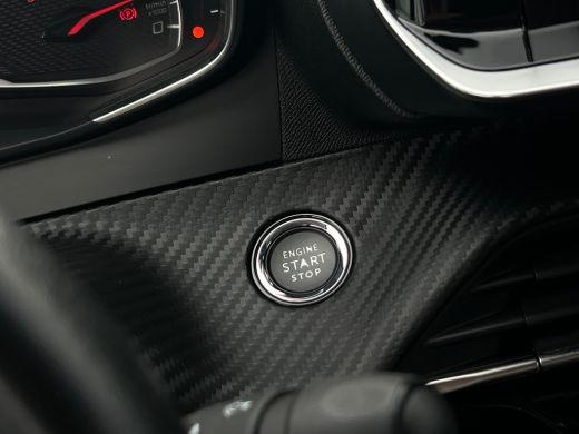 Peugeot 208 1.2 PureTech Active NAVI | PDC | NL-AUTO ActivLease financial lease