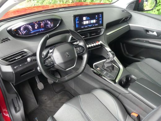 Peugeot 3008 1.2 PureTech 130PK Blue Lease Allure | TREKHAAK | NAVI | CAMERA | PARKEERSENSOREN V+A | ActivLease financial lease