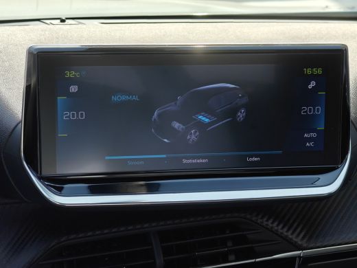 Peugeot e-2008 EV GT 50 kWh | Achterbank in delen neerklapbaar | Achteruitrijcamera | Airco (automatisch) | Acht... ActivLease financial lease
