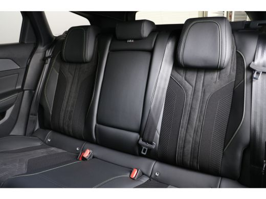 Peugeot e-308 GT EV 54 kWh 156 | Navi | Adaptive Cruise | Clima | Stoel- & Stuurverwarming | Massagestoelen | E... ActivLease financial lease