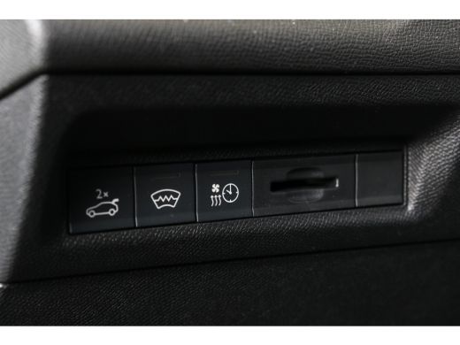 Peugeot e-308 GT EV 54 kWh 156 | Navi | Adaptive Cruise | Clima | Stoel- & Stuurverwarming | Massagestoelen | E... ActivLease financial lease