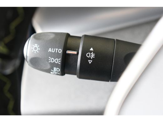 Peugeot e-308 GT EV 54 kWh 156 | Navi | Adaptive Cruise | Clima | Stoel- & Stuurverwarming | Massagestoelen | E... ActivLease financial lease