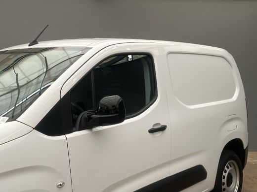Peugeot Partner 1.5 BlueHDi 100 S&S L1 | Dodehoek camera | Achteruitrijcamera | Navi by app | Airco | Cruise cont... ActivLease financial lease