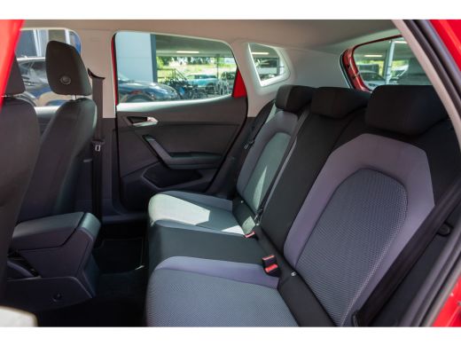 Seat Arona 1.0 TSI Style Business Intense | Cruise control adaptief | Dodehoek detectie | Apple Carplay/Andr... ActivLease financial lease